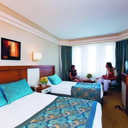 Villa Side Hotel
